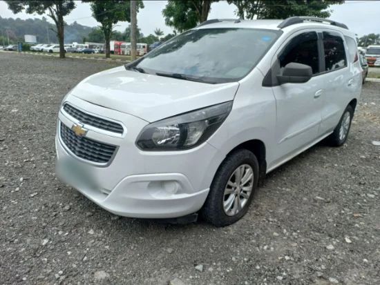 Spin 1.8L MT LT ANO 2018/2018
